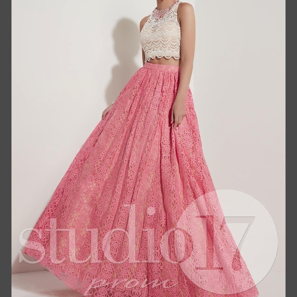 Studio 17 Prom Dress size 16